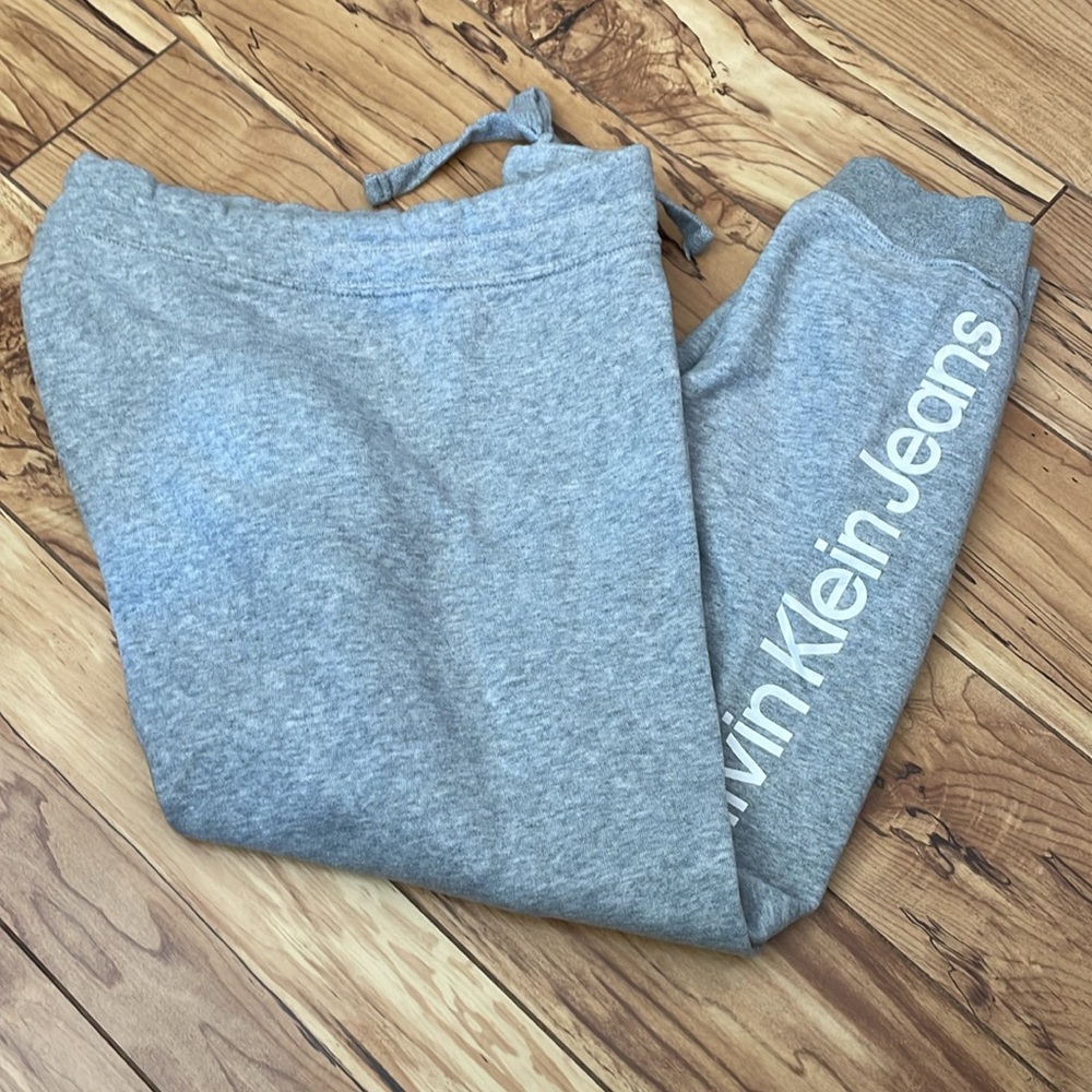 Calvin Klein Jeans Women's Gray Drawstring Logo Joggers